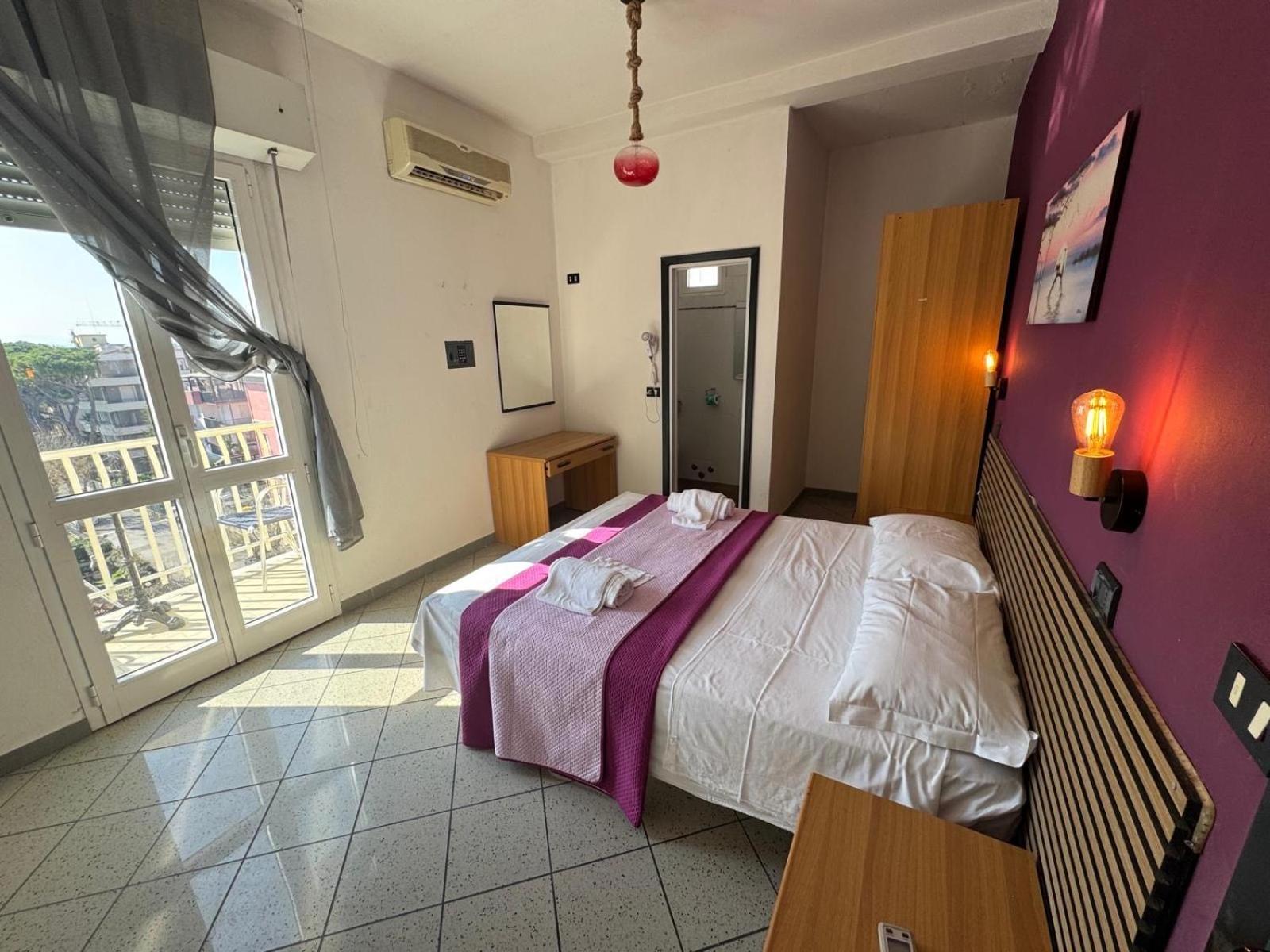 Hotel New Liston רימיני מראה חיצוני תמונה